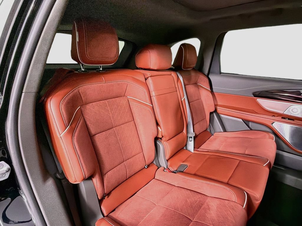 Certified 2024 Lincoln Nautilus Black Label AWD/4WD image 29