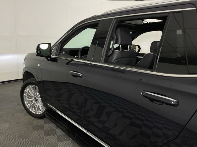 Used 2025 Cadillac Escalade Premium Luxury AWD/4WD image 35