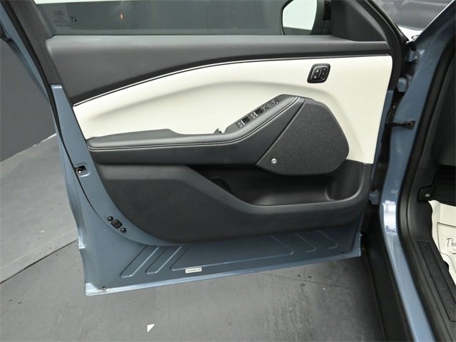 Certified 2024 Ford Mustang Mach-E Premium image 19