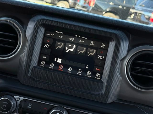 Used 2021 Jeep Wrangler Unlimited Sport image 24