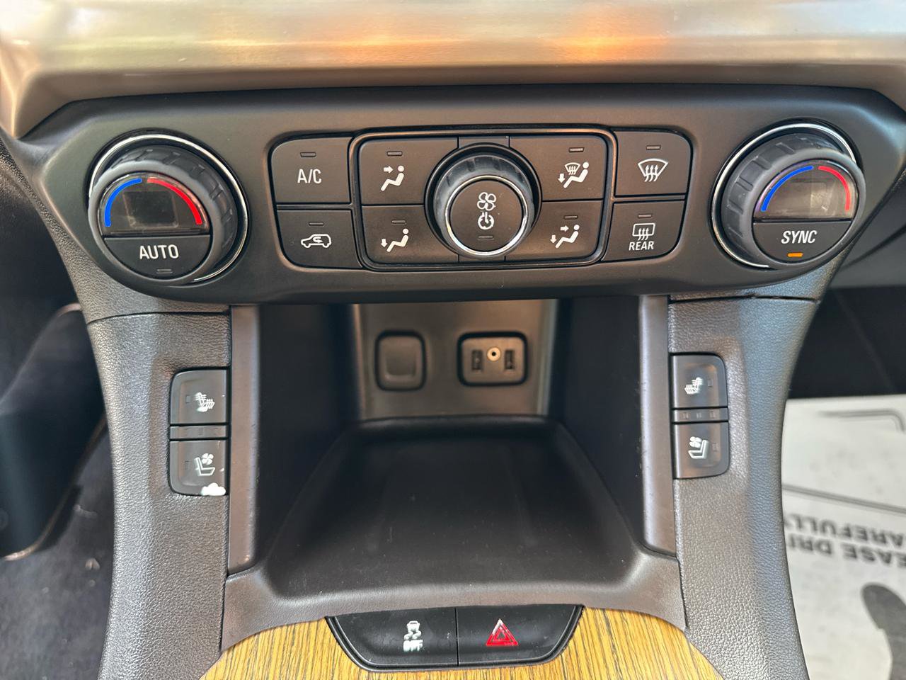 Used 2017 GMC Acadia Denali FWD image 26