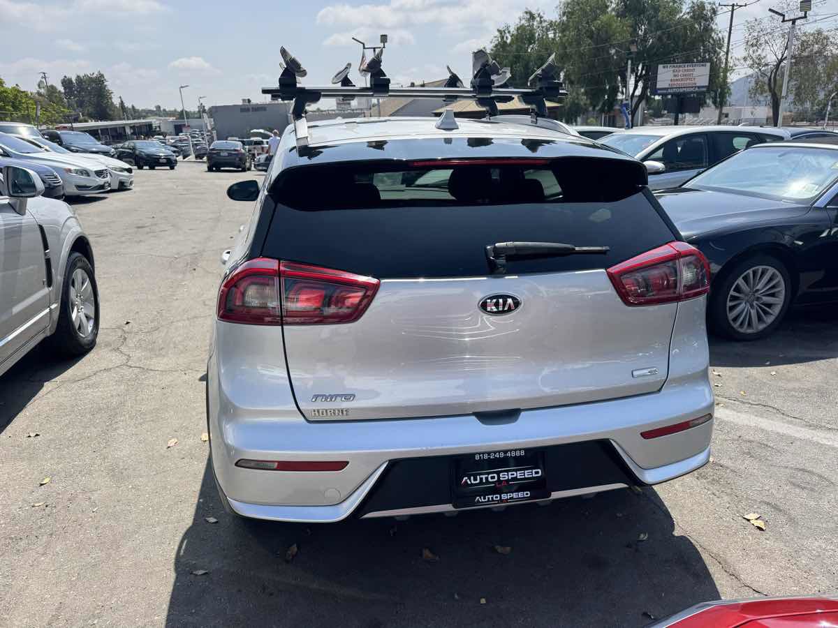 Used 2019 Kia Niro LX image 5