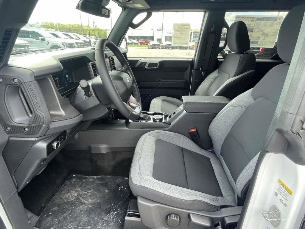 New 2026 Ford Bronco Big Bend AWD/4WD image 17