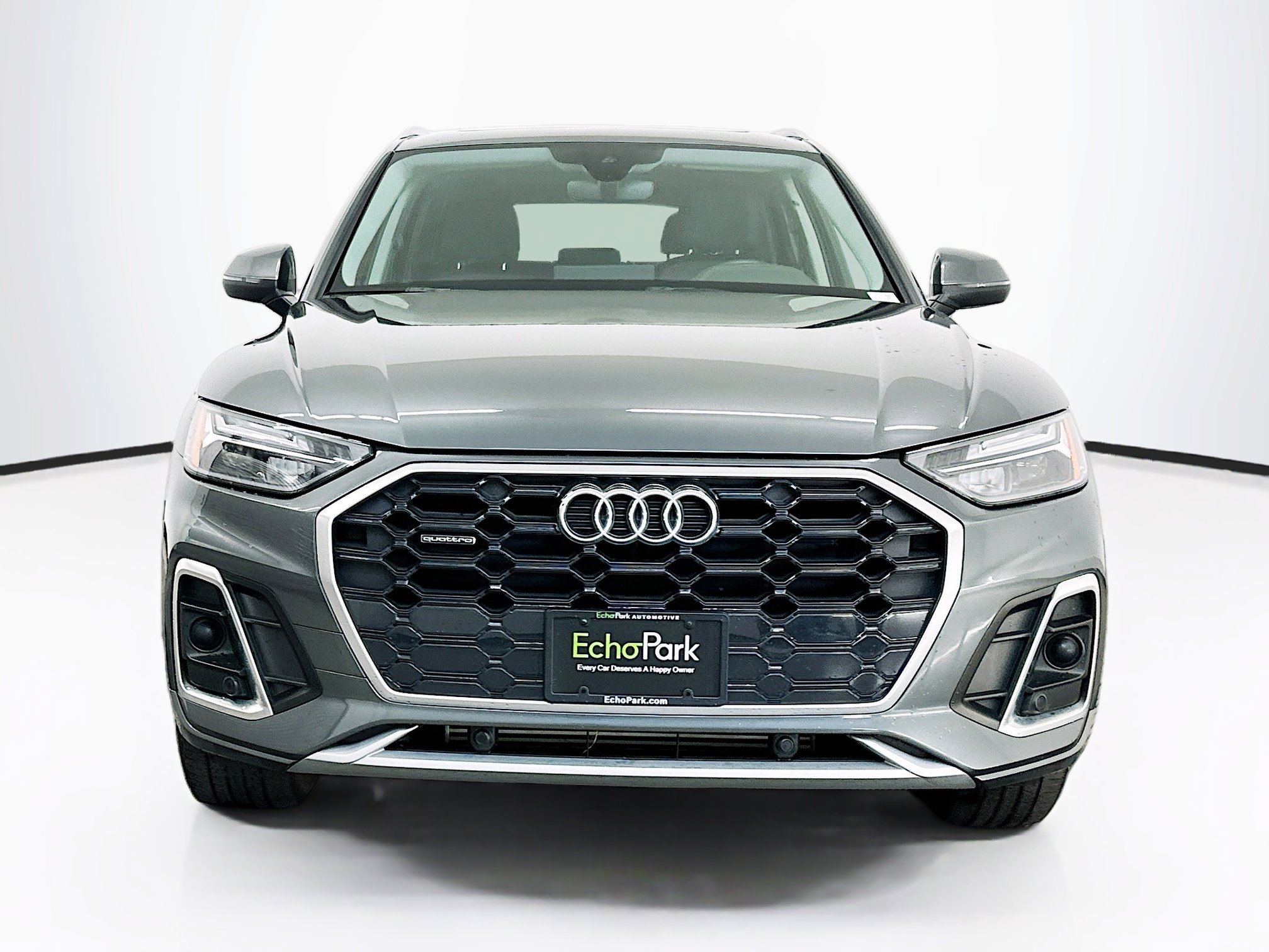 Used 2023 Audi Q5 2.0T Premium w/ Convenience Package AWD/4WD image 2