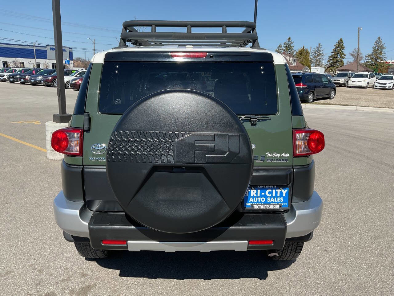 Used 2011 Toyota FJ Cruiser 4WD w/ Convenience Pkg image 6