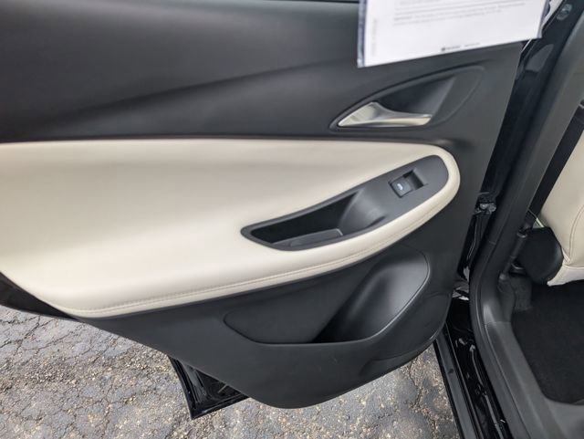 Used 2024 Buick Encore GX Avenir w/ Avenir Technology Package image 10