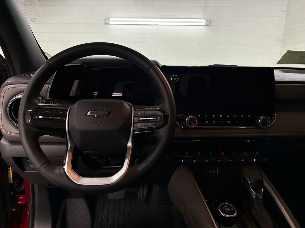 Used 2024 Chevrolet Colorado ZR2 w/ ZR2 Bison Edition AWD/4WD image 9