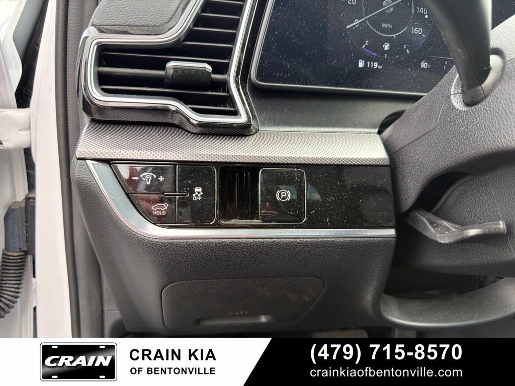Certified 2025 Kia Sportage SX FWD image 12