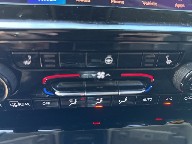 Used 2022 Jeep Grand Cherokee L Limited image 47