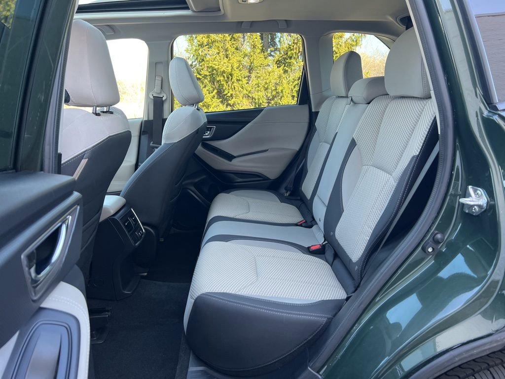 Used 2022 Subaru Forester Premium image 30