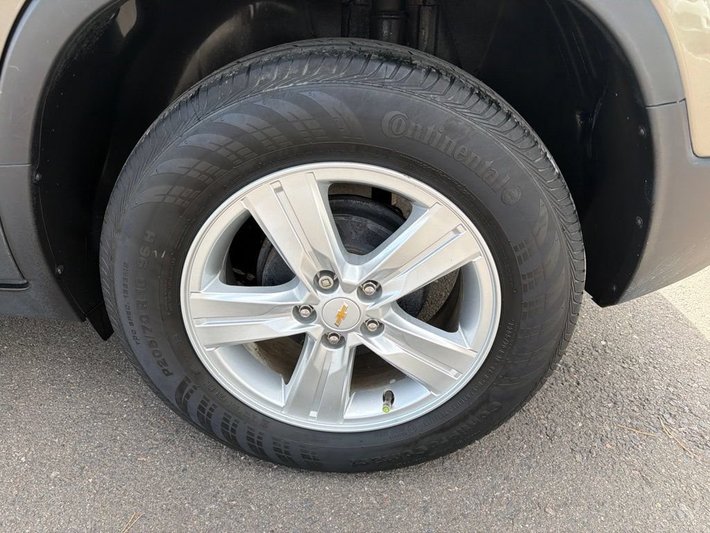 Used 2020 Chevrolet Trax LS FWD image 31