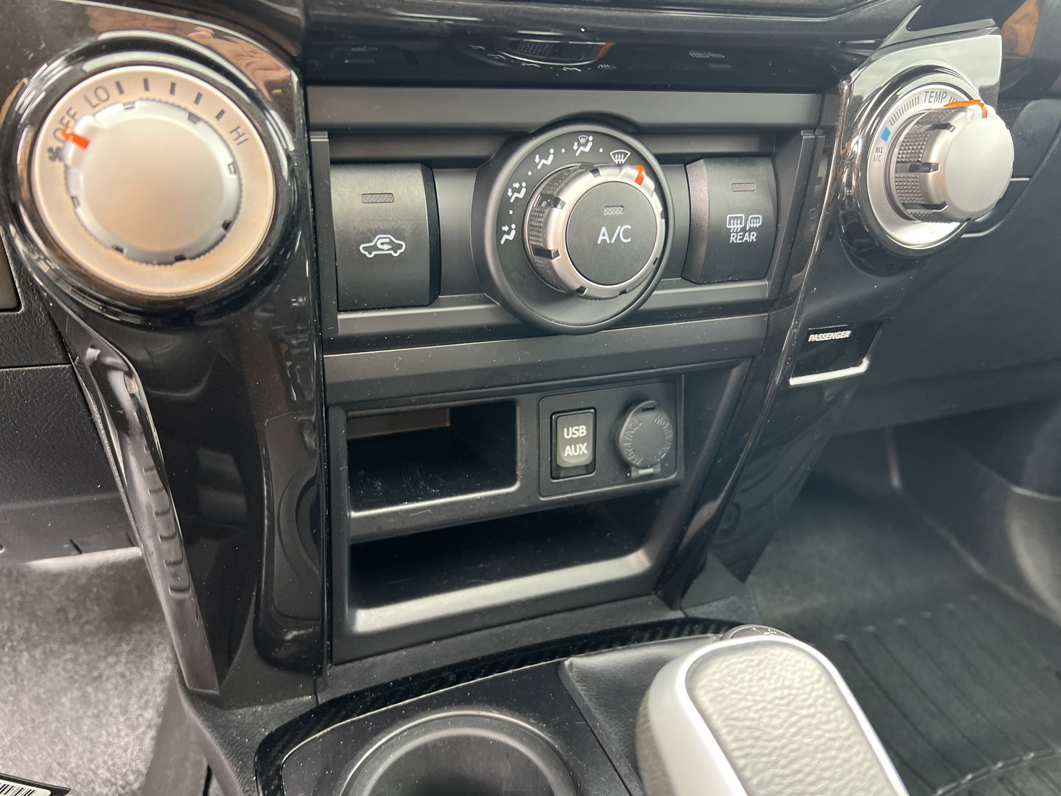 Used 2019 Toyota 4Runner 4WD image 30