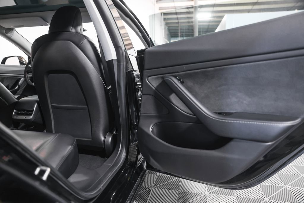 Used 2019 Tesla Model 3 Standard Range Plus RWD image 22