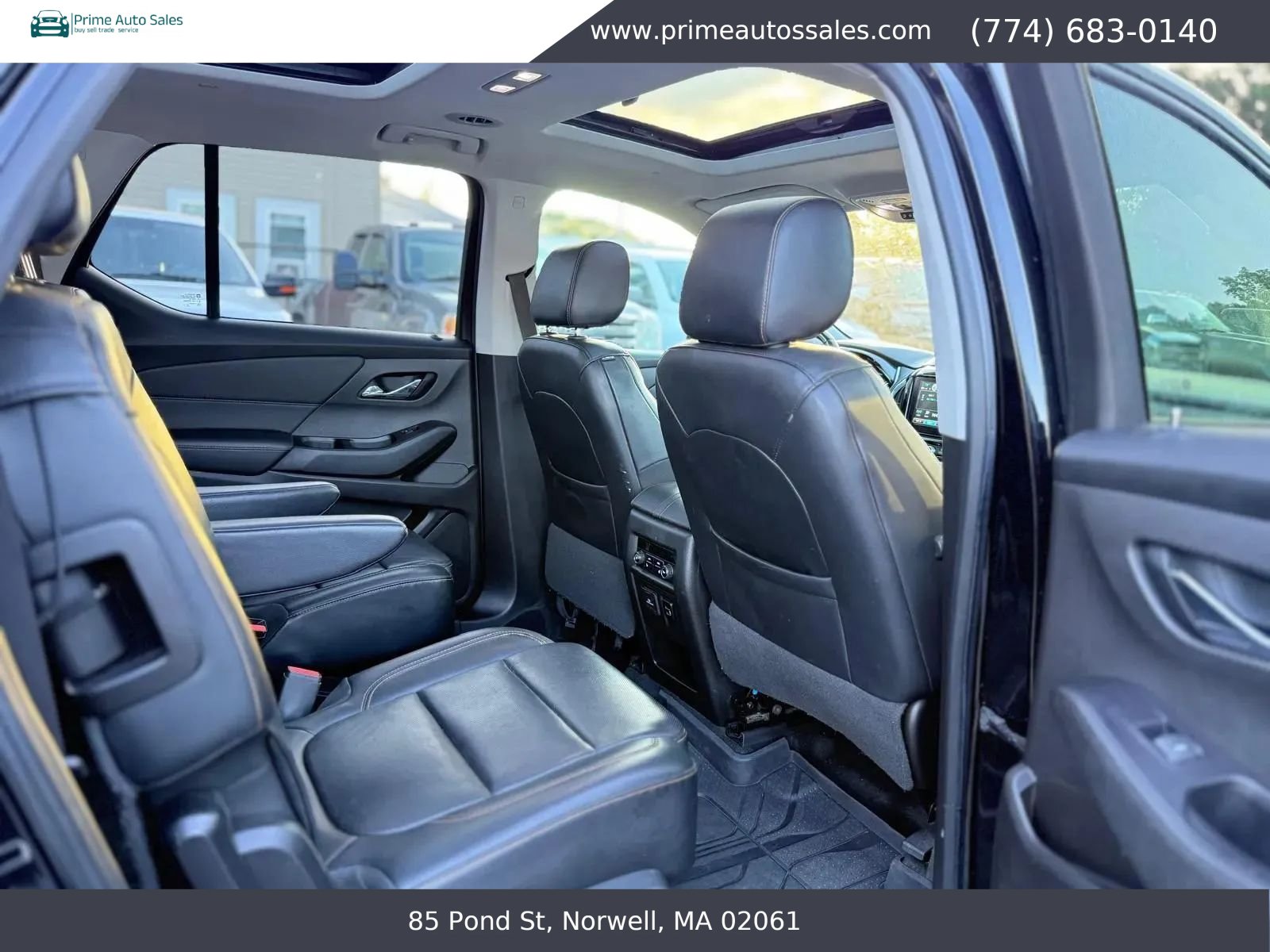 Used 2018 Chevrolet Traverse Premier w/ Redline Edition AWD/4WD image 13