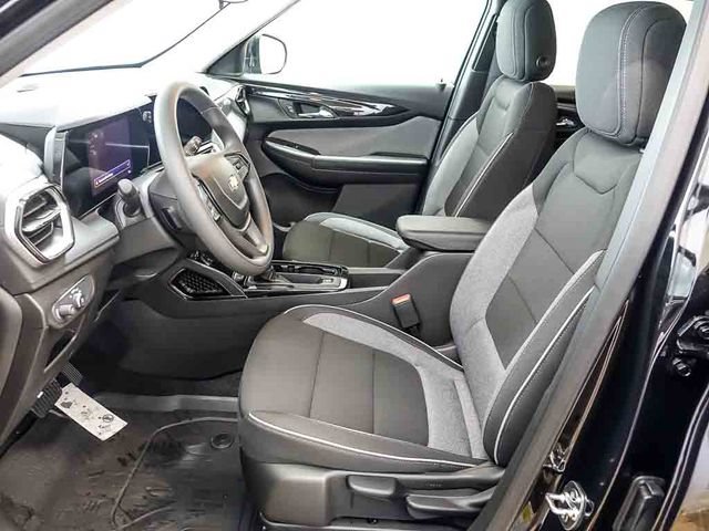New 2026 Chevrolet TrailBlazer LS w/ LS Convenience Package FWD image 9
