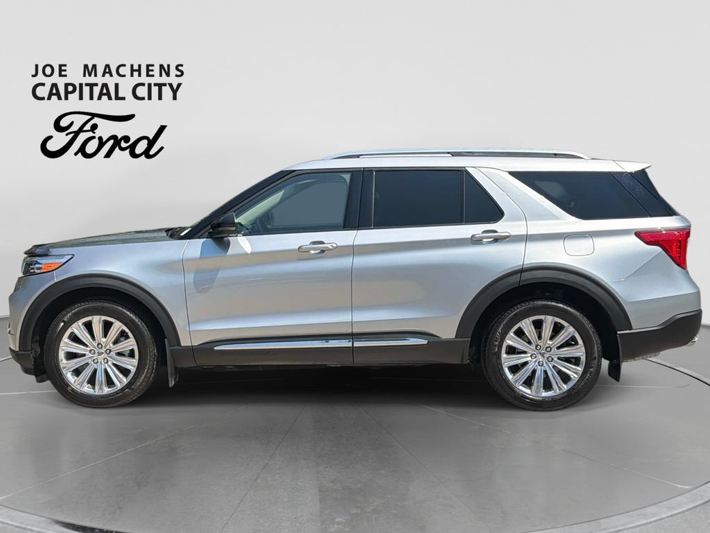 Used 2022 Ford Explorer Limited w/ Equipment Group 301A AWD/4WD image 8