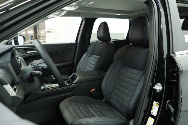 New 2026 Mitsubishi Outlander SE FWD image 7