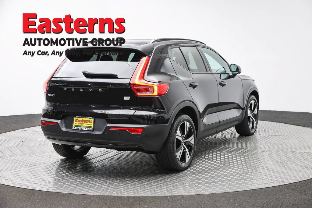 Used 2022 Volvo XC40 P8 Recharge Plus AWD/4WD image 5