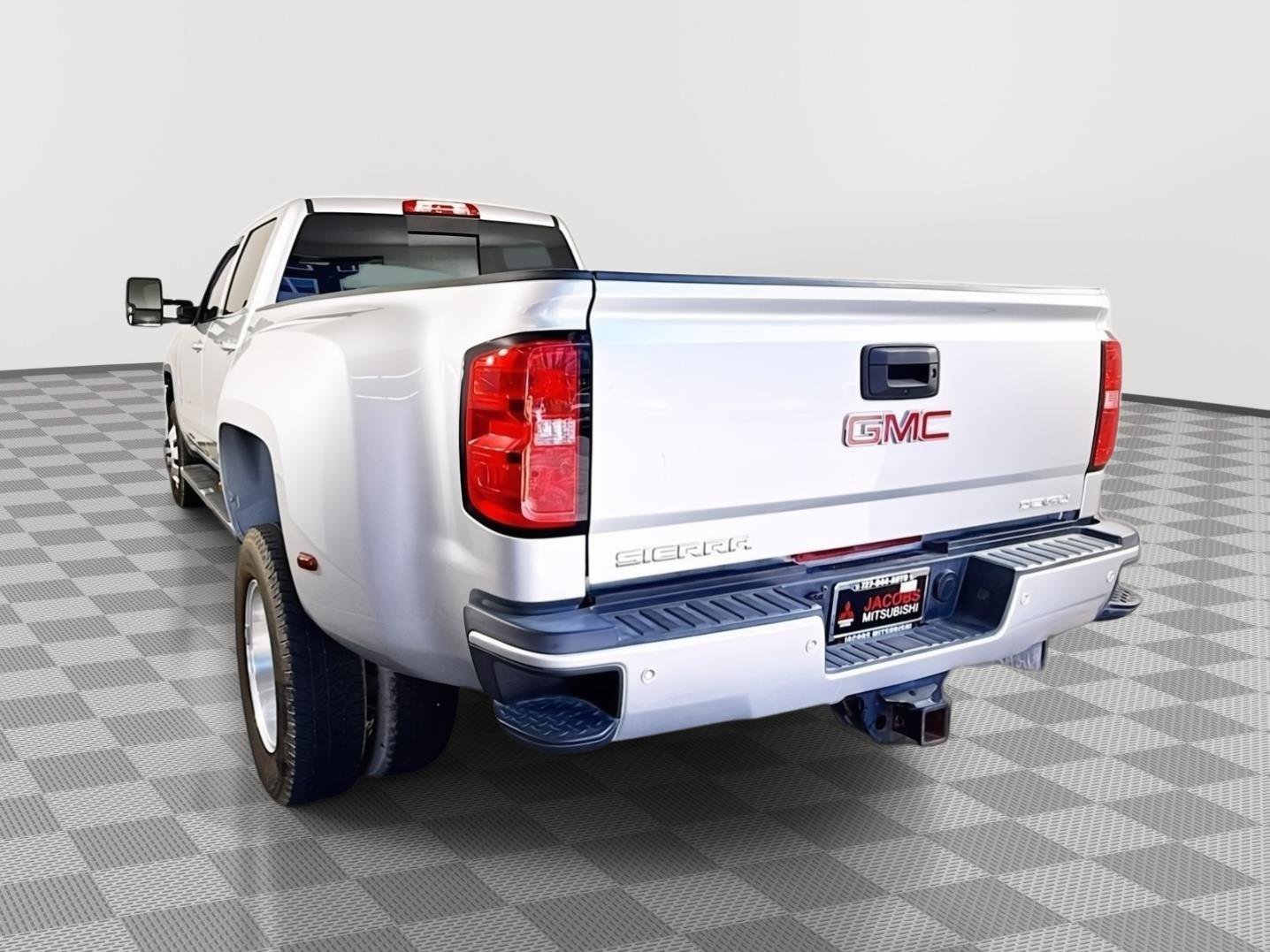 Used 2019 GMC Sierra 3500 Denali w/ Duramax Plus Package AWD/4WD image 18