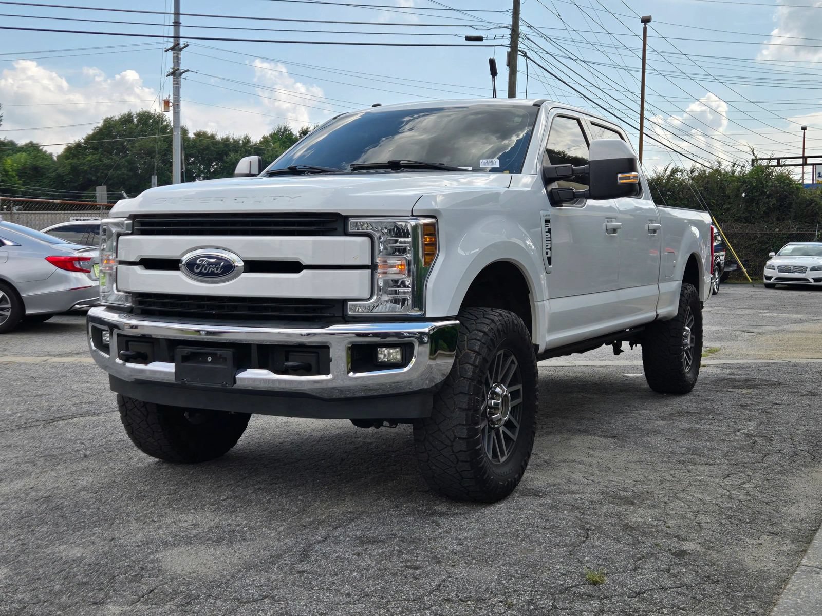 Used 2017 Ford F250 Lariat w/ Lariat Value Package AWD/4WD image 2