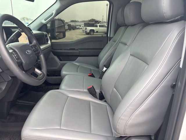 Used 2025 Ford F450 XL w/ XL Chrome Package image 9