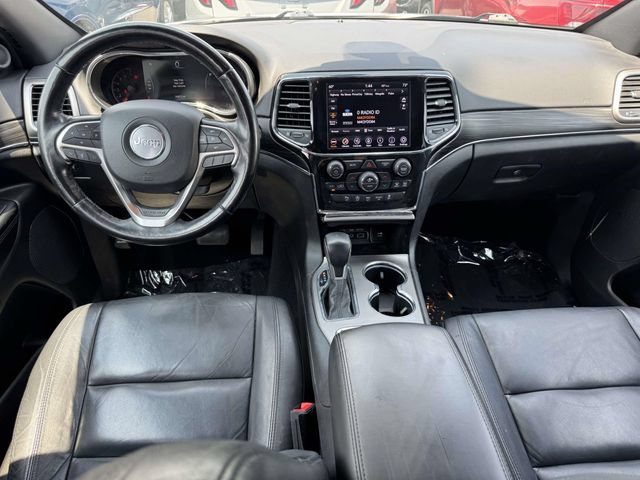Used 2020 Jeep Grand Cherokee Limited AWD/4WD image 16