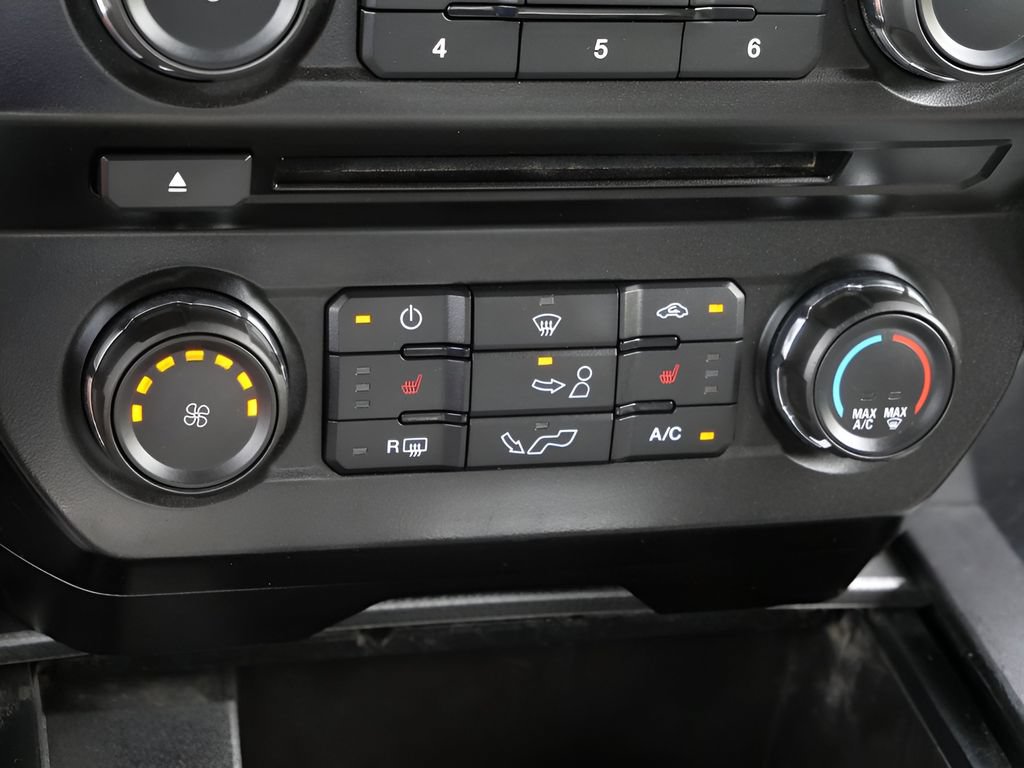 Used 2017 Ford F150 XLT w/ Equipment Group 302A Luxury AWD/4WD image 23