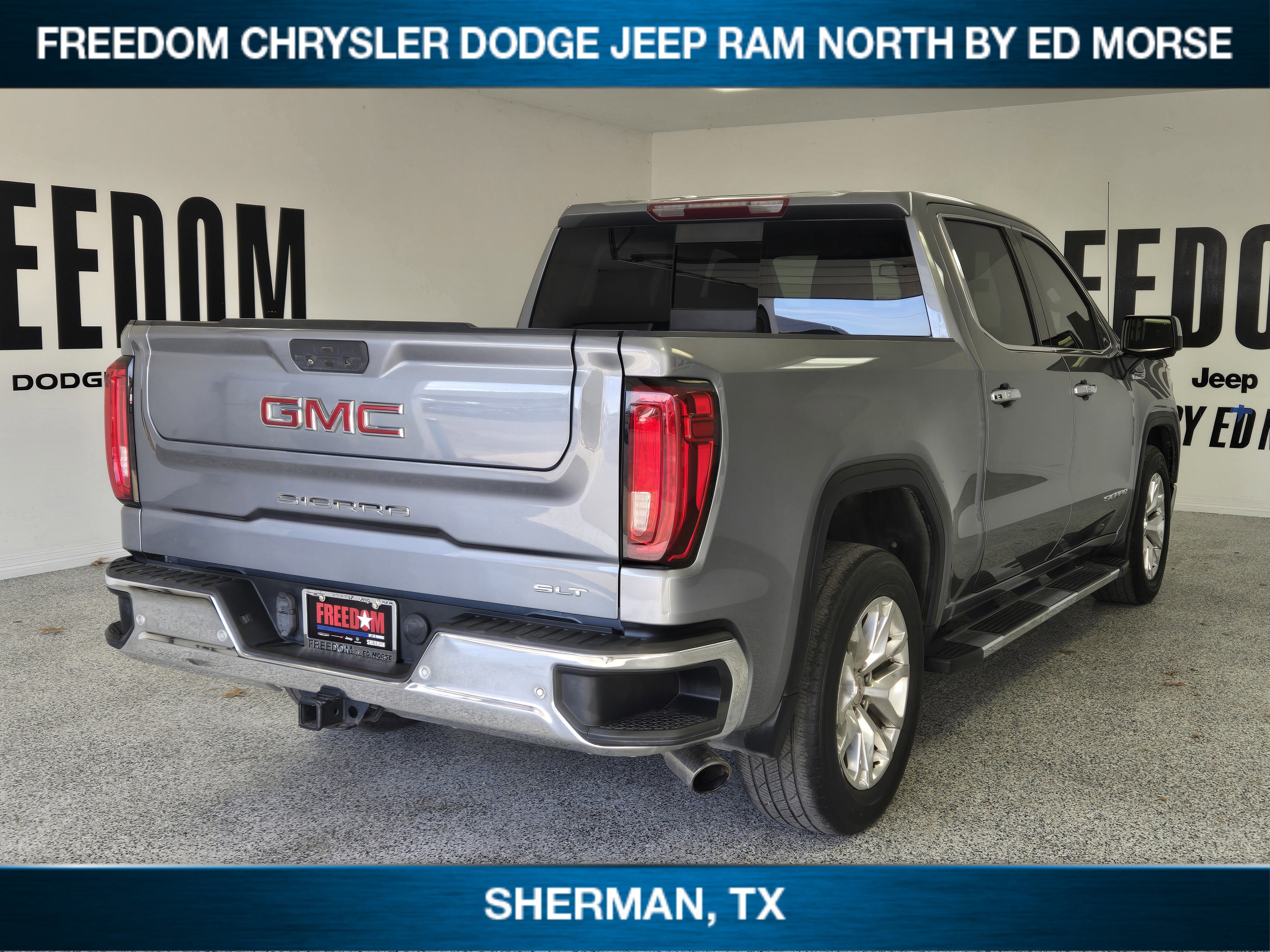 Used 2020 GMC Sierra 1500 SLT image 3