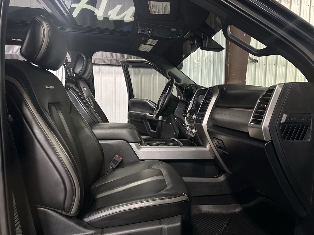 Used 2019 Ford F350 Platinum w/ Platinum Ultimate Package image 7