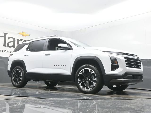 New 2026 Chevrolet Equinox LT w/ Convenience Package II image 2