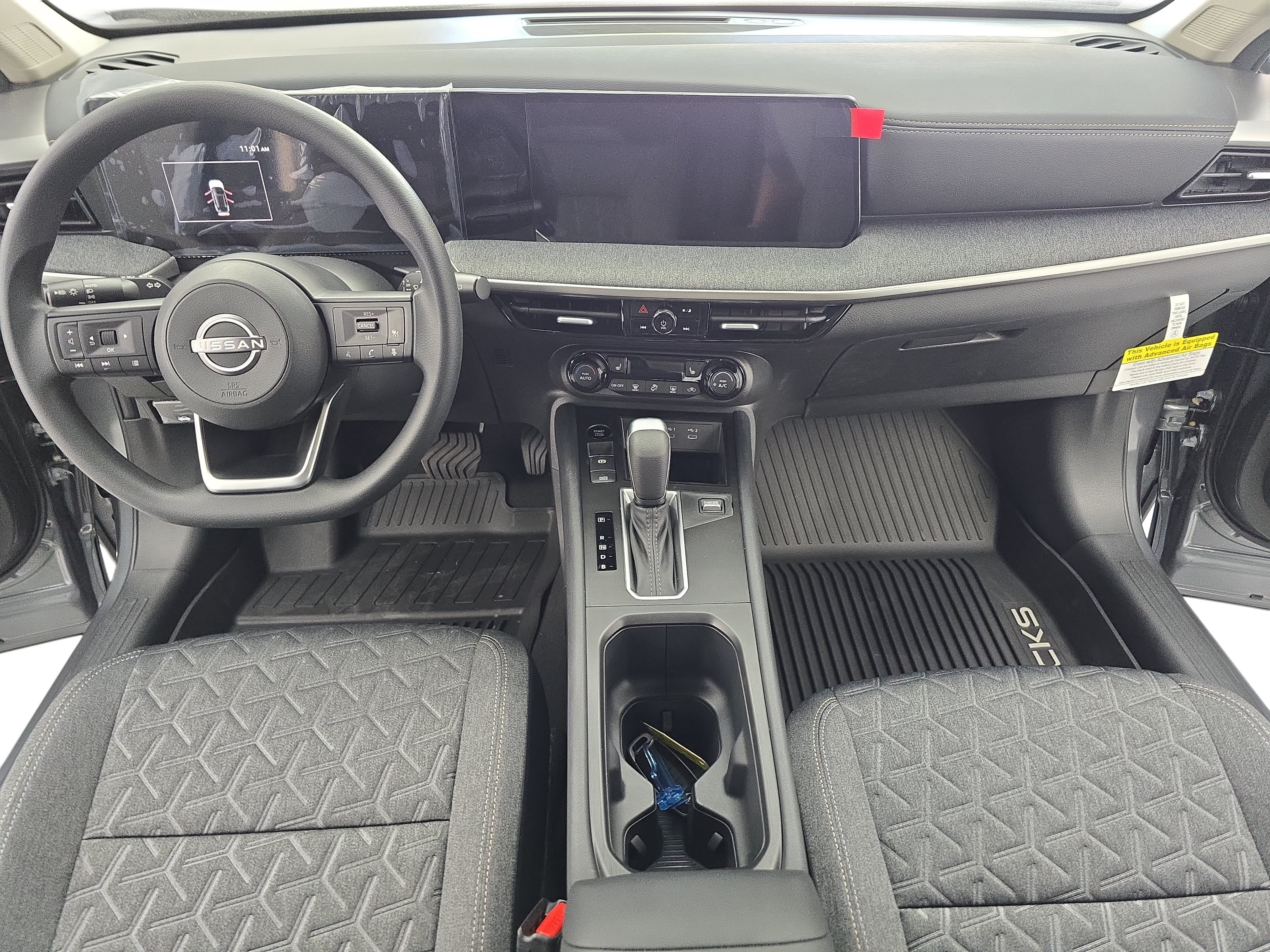 New 2026 Nissan Kicks SV w/ SV Premium Package FWD image 9