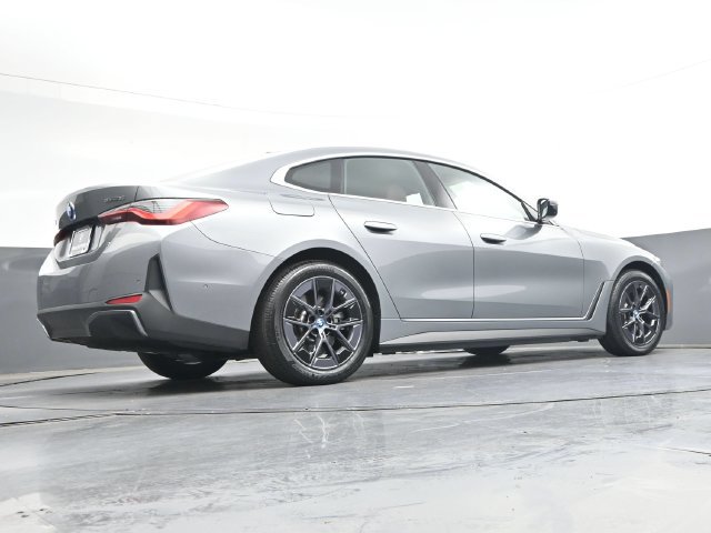 Used 2024 BMW i4 eDrive35 w/ Premium Package RWD image 34