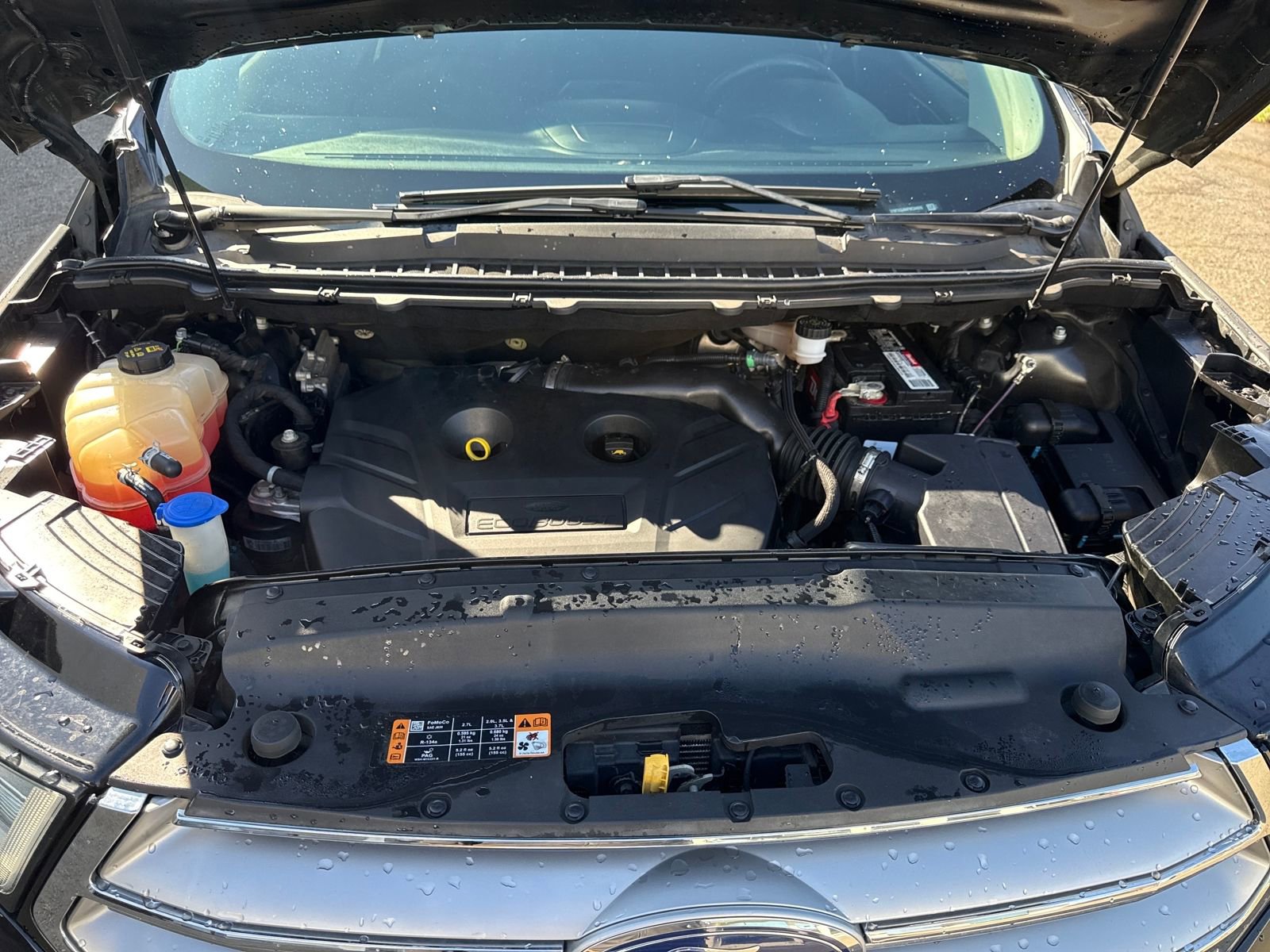 Used 2015 Ford Edge SEL image 22