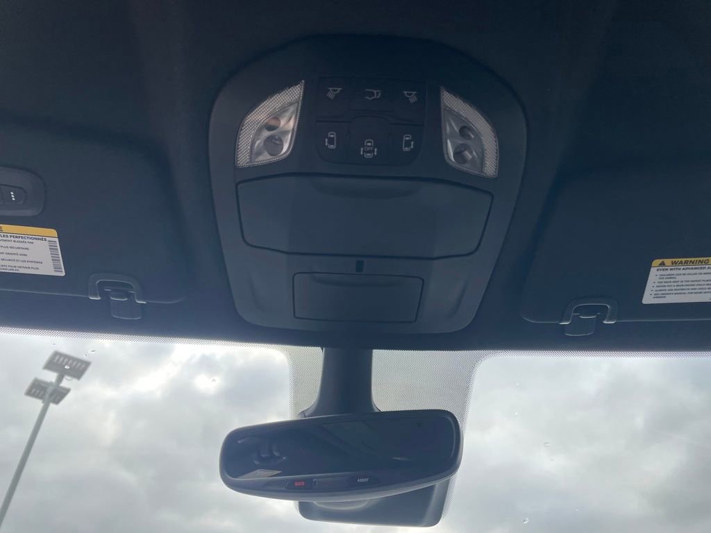 New 2026 Chrysler Pacifica Select image 19