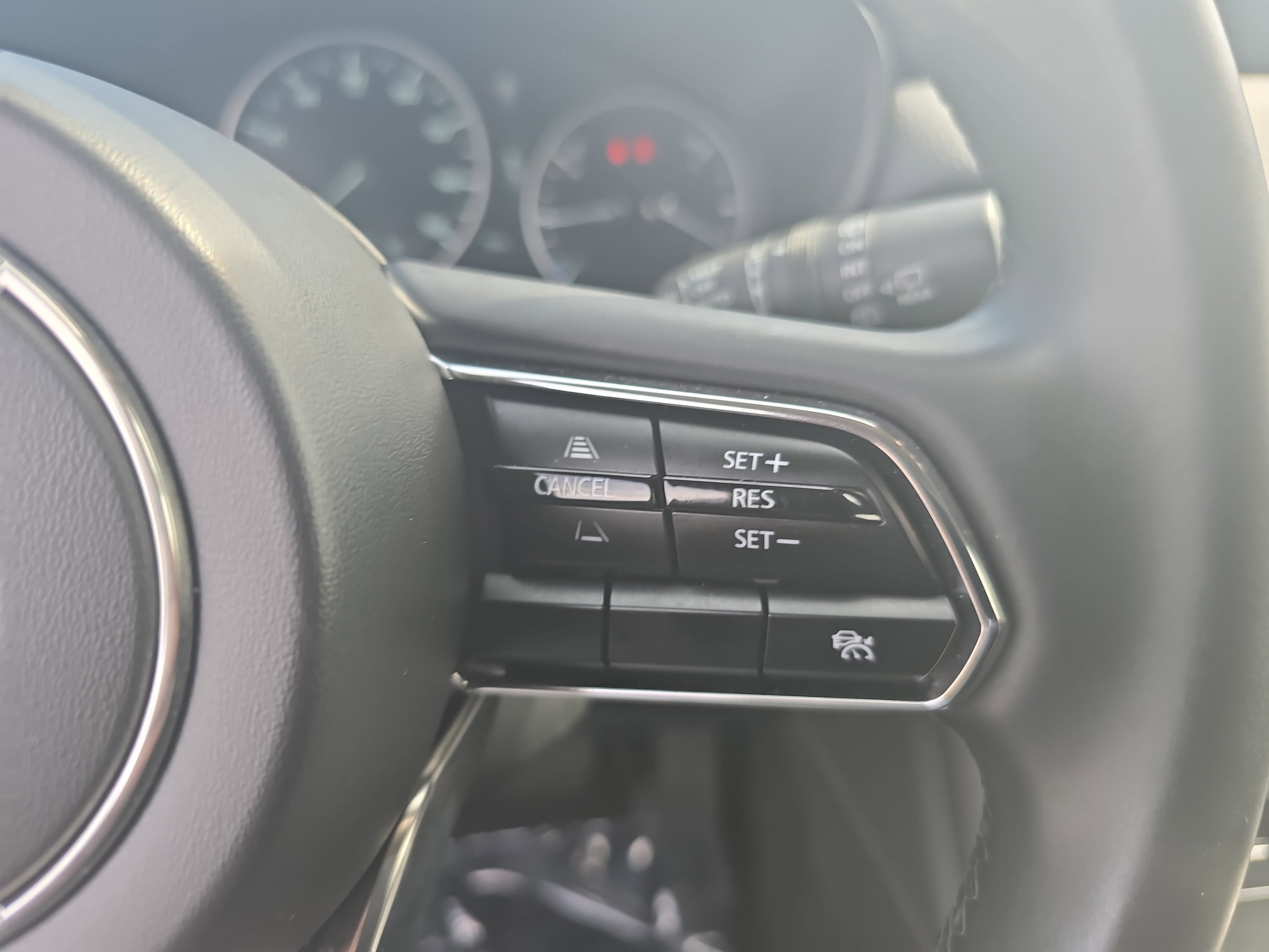 Used 2025 MAZDA CX-90 3.3 Turbo w/ Preferred Package image 17