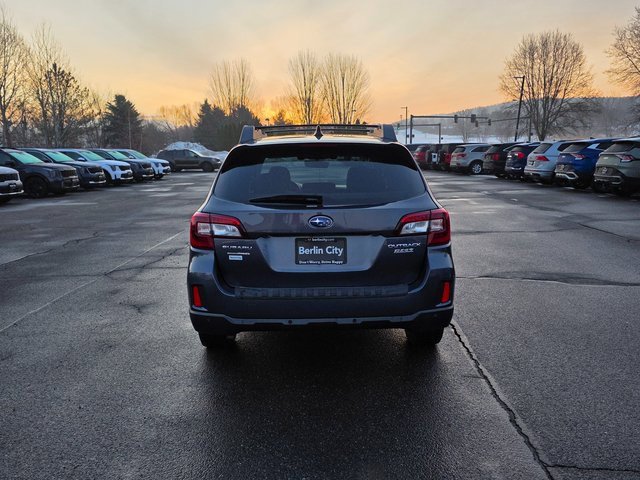Used 2017 Subaru Outback 2.5i Limited image 7