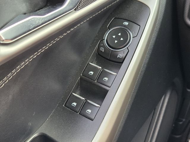 Certified 2022 Ford Explorer XLT w/ Equipment Group 202A AWD/4WD image 25