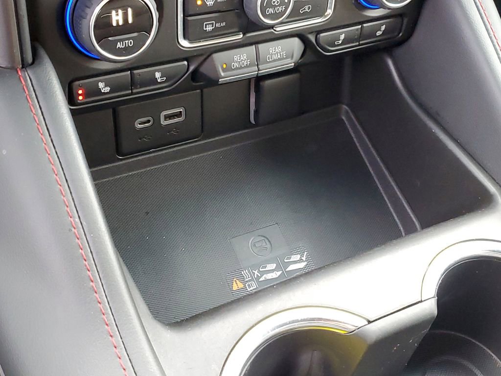 Used 2022 Chevrolet Tahoe RST w/ Luxury Package image 21