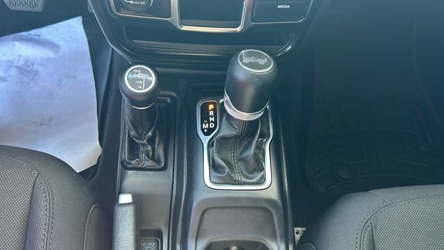 Used 2021 Jeep Wrangler Sport image 22