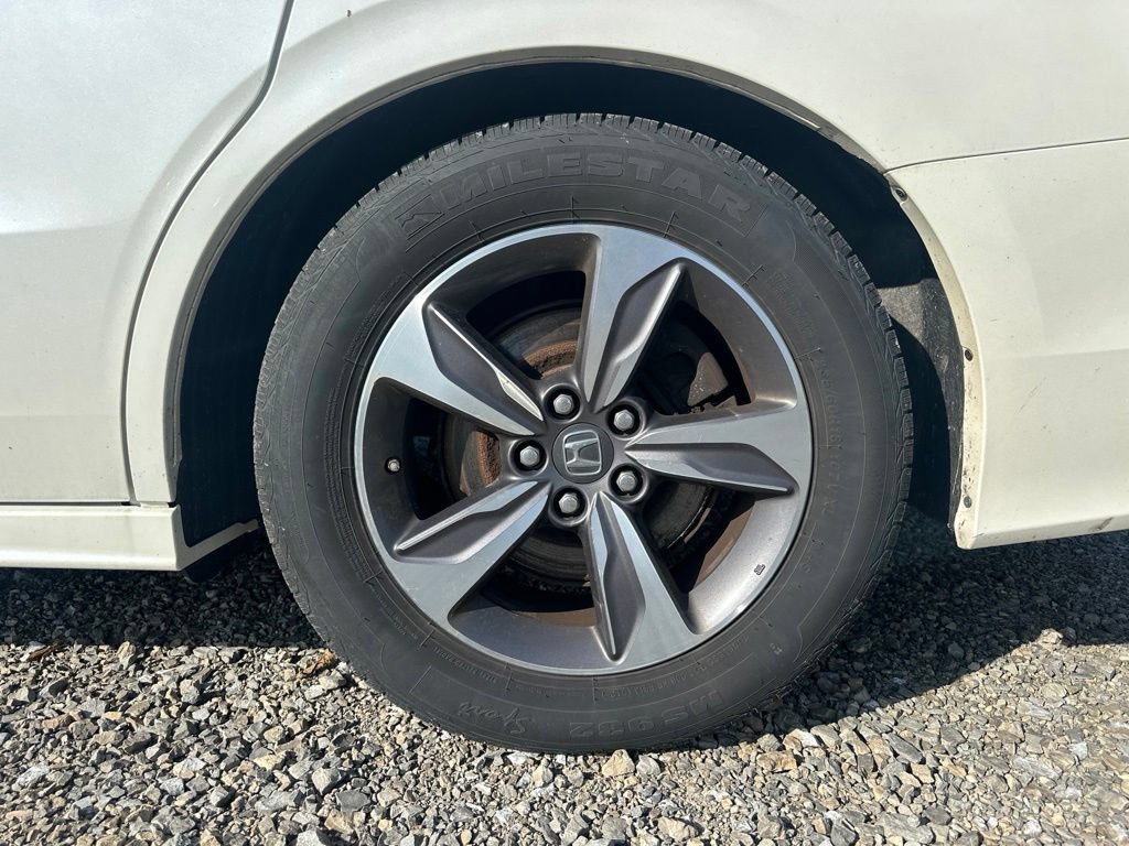 Used 2018 Honda Odyssey Touring image 8