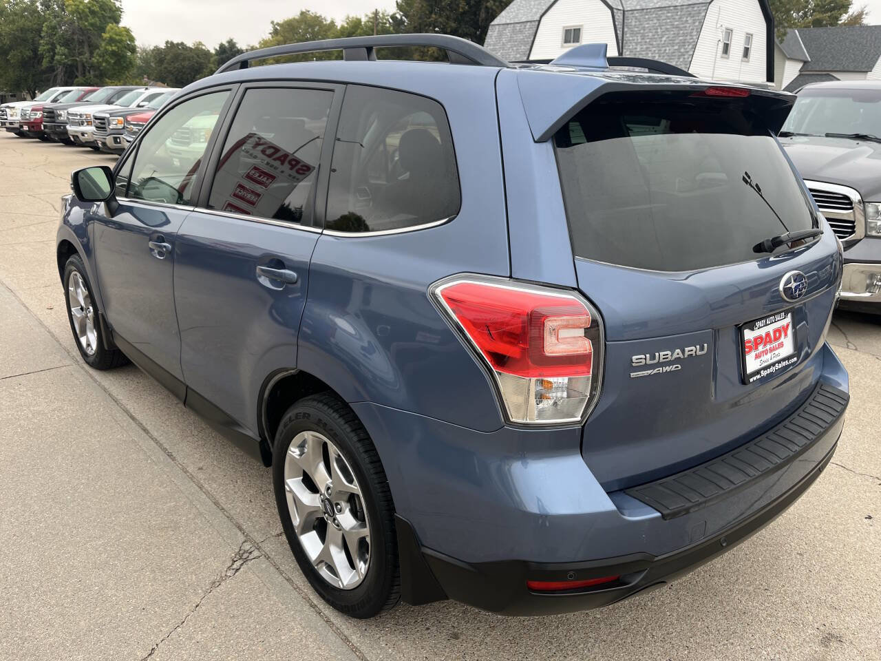 Used 2018 Subaru Forester 2.5i Touring w/ Popular Package #2 image 11