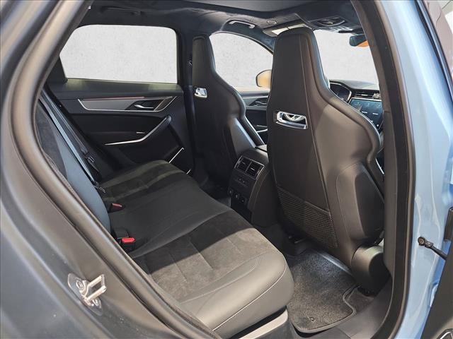 New 2026 Jaguar F-PACE SVR 575 Edition AWD/4WD image 11