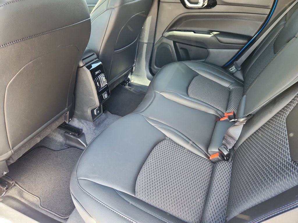 New 2026 Jeep Compass Latitude AWD/4WD image 8