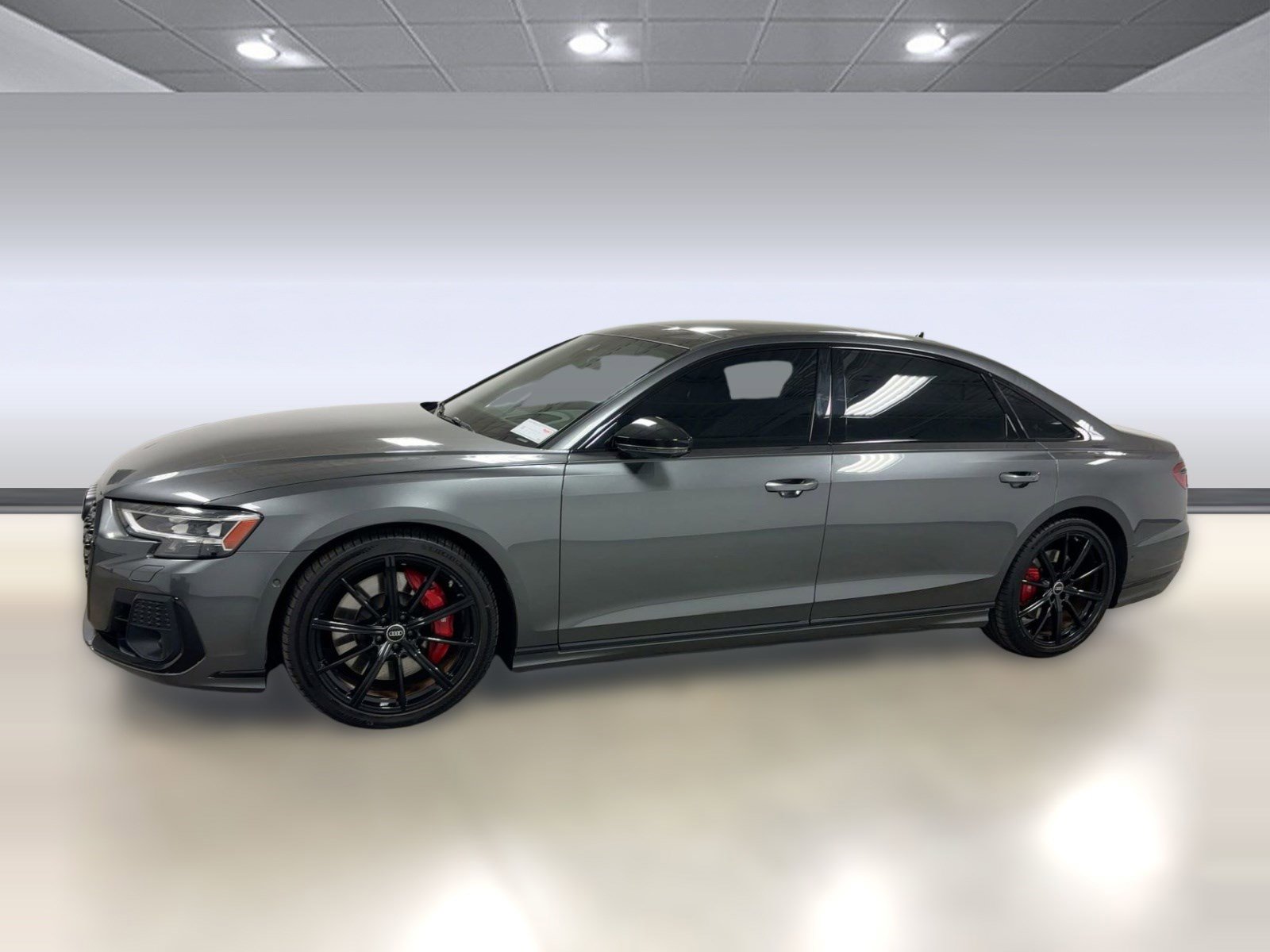 Used 2024 Audi S8 w/ S8 Comfort Plus Package image 20