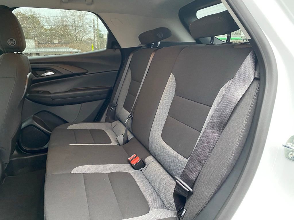 New 2026 Chevrolet TrailBlazer LT w/ LPO, Blackout Package FWD image 17