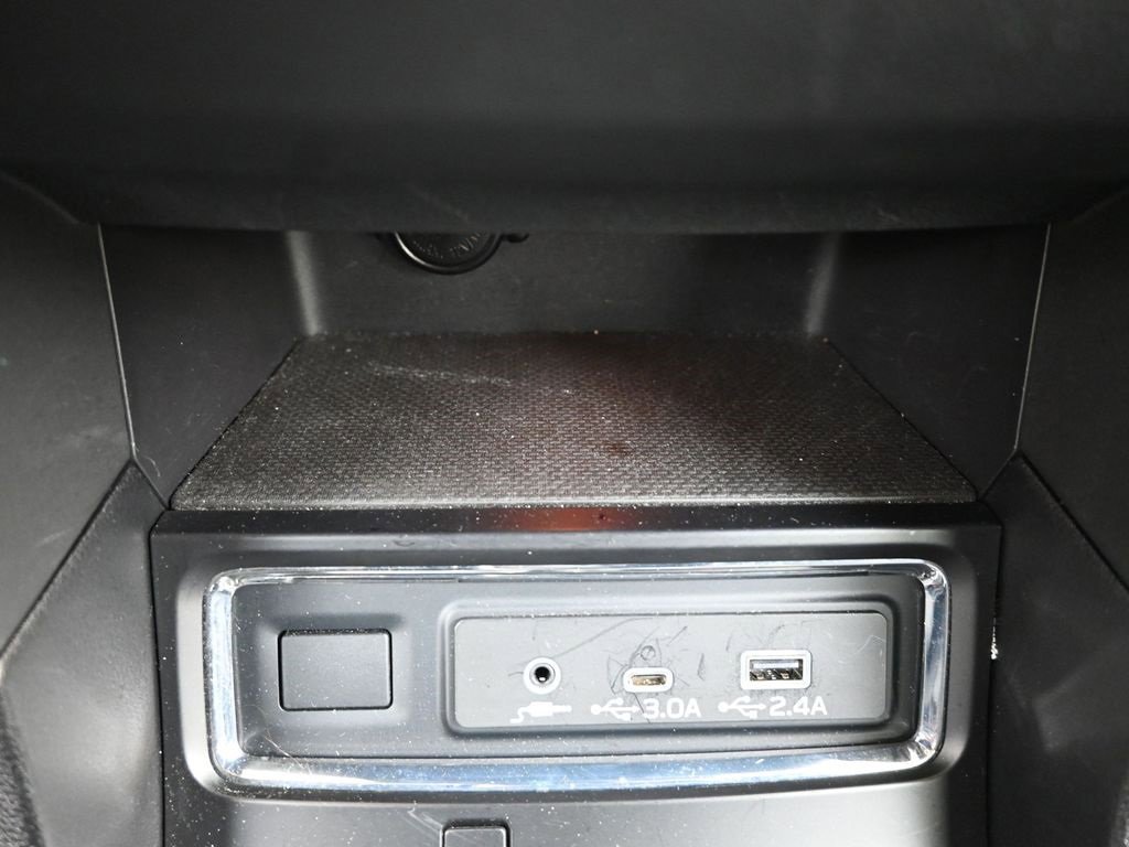 Certified 2024 Subaru Ascent Premium w/ Convenience Package image 36