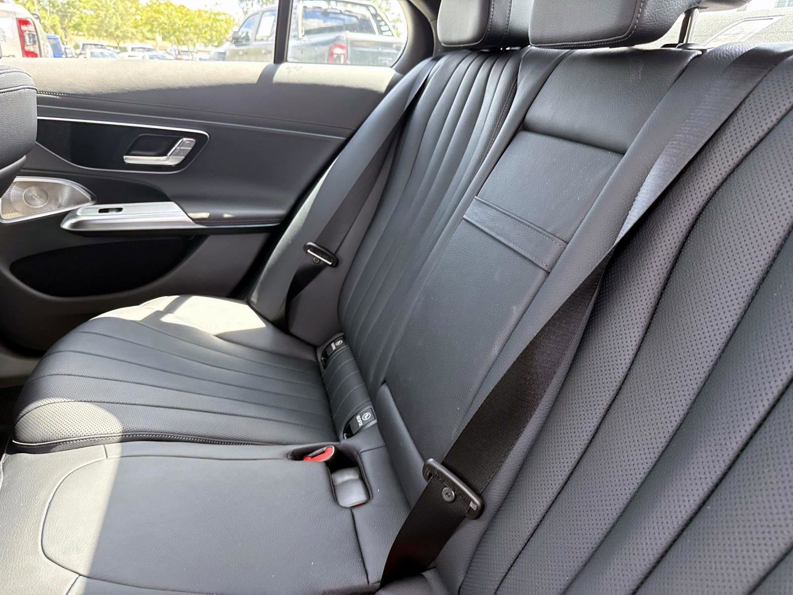 New 2026 Mercedes-Benz E 450 4MATIC Sedan image 12