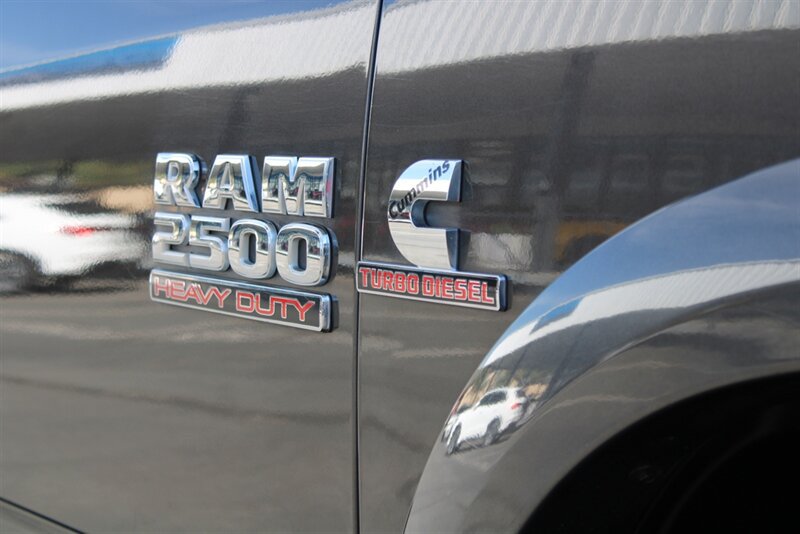 Used 2017 RAM 2500 Laramie w/ Cold Weather Group AWD/4WD image 15