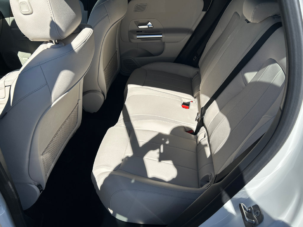 New 2026 Mercedes-Benz GLA 250 4MATIC image 24