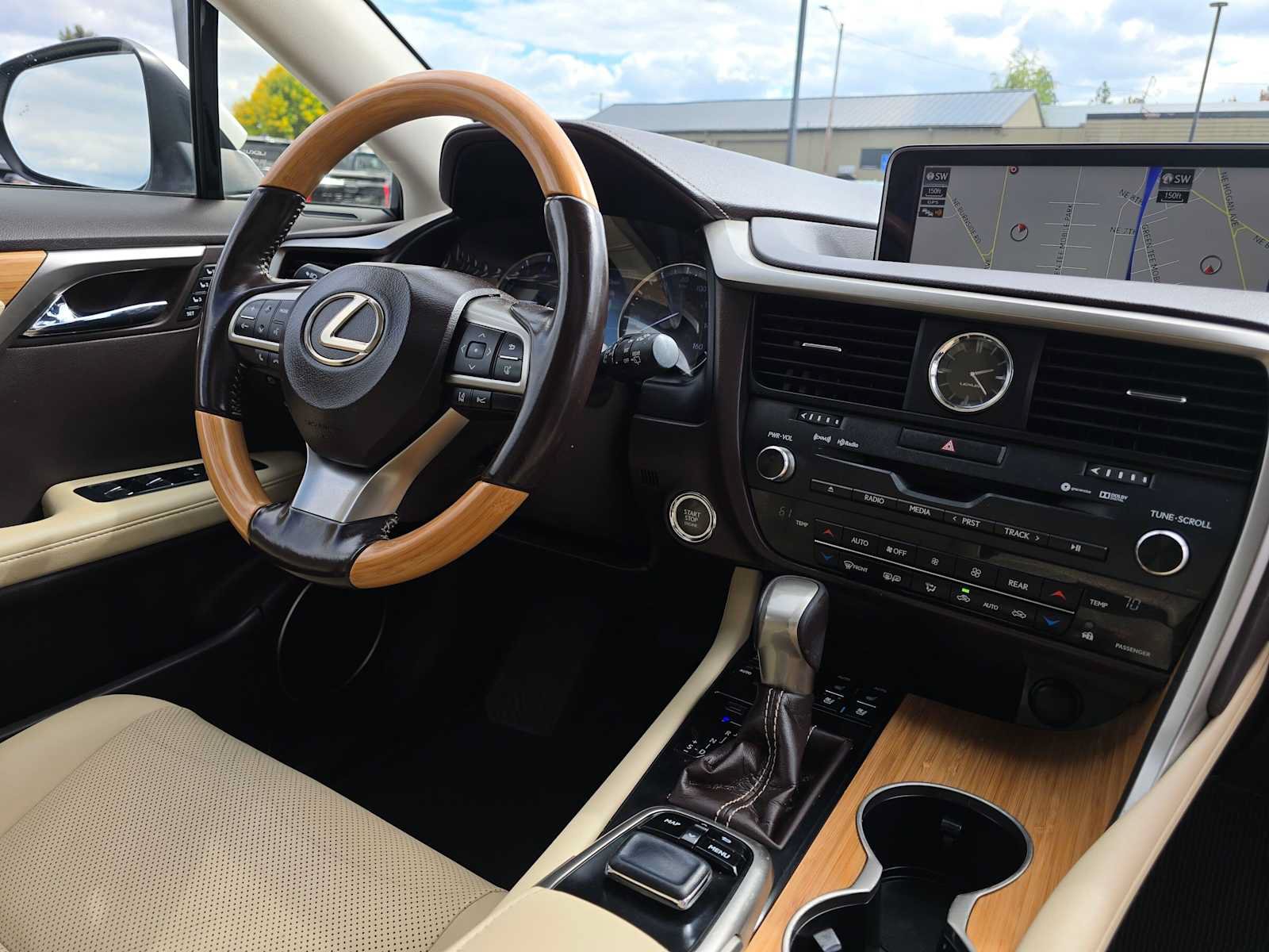 Used 2018 Lexus RX 350L AWD image 14